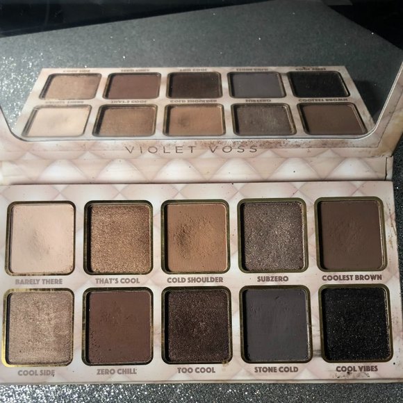 Violet Voss Cool Vibes Eye Shadow Palette - Picture 2 of 2